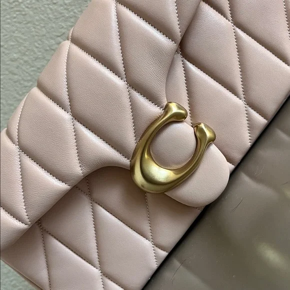 Coach Quilted Tabby 26 / Cream - Picture 10 of 14